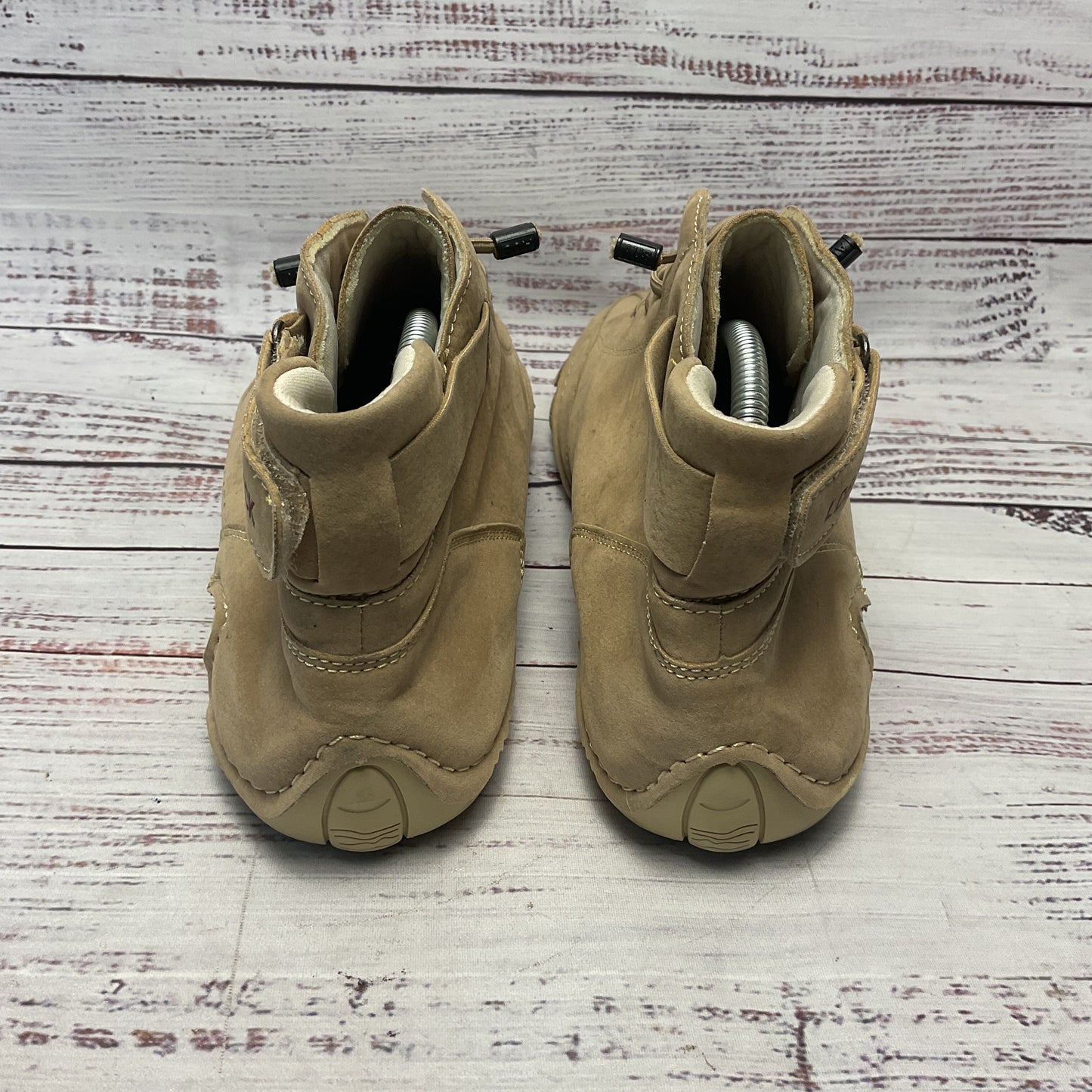 L DECK Beige Chukka Boot Men Size 11US 44EU