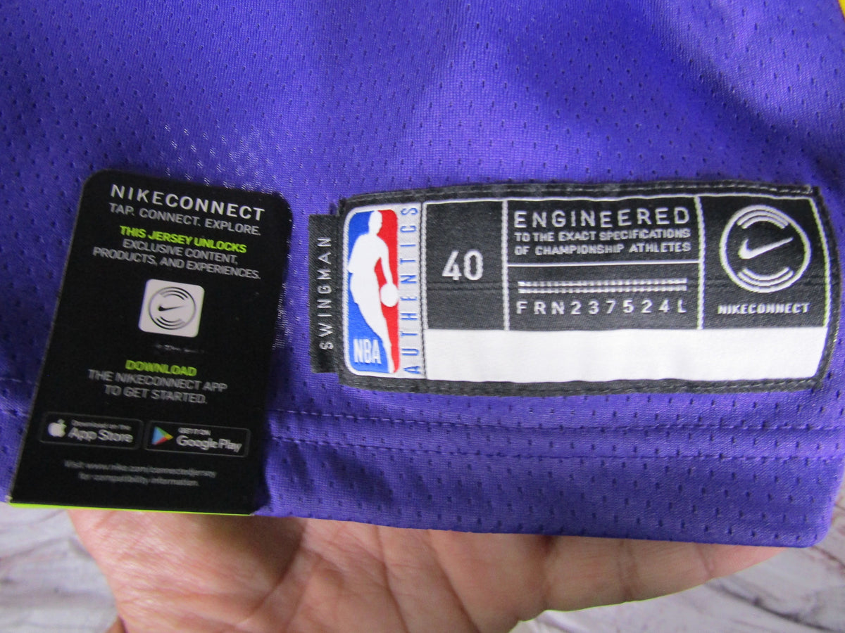 Nike LeBron James Statement Edition Swingman Jersey Size S AA7097-514