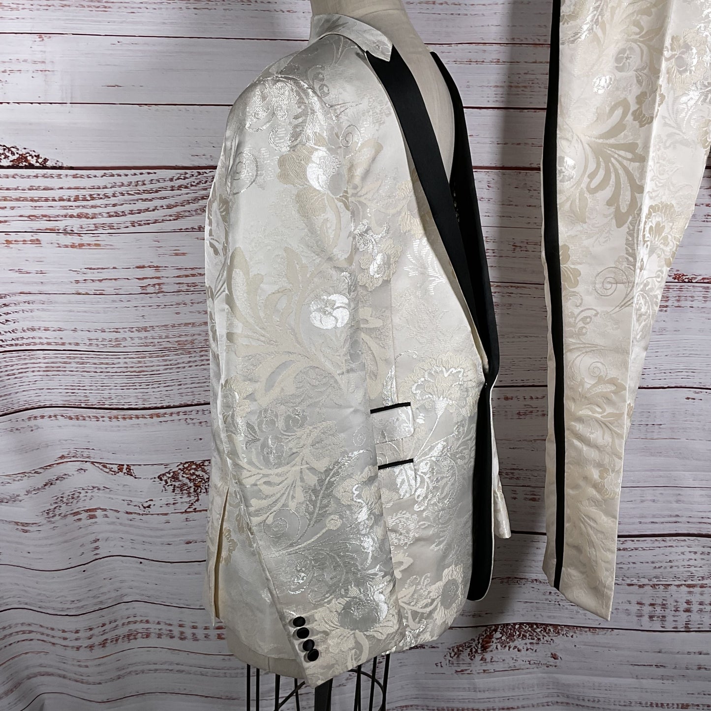 NWT PAISLEY & GRAY Men's Off White Paisley Slim Fit Tuxedo- SZ 42R & 36W Pants