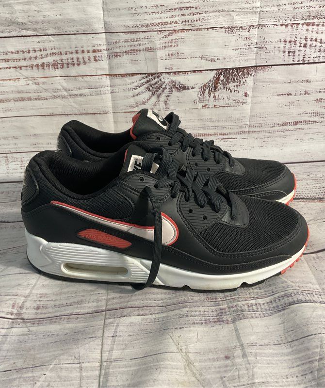 Nike Air Max 90 Black Light Soft Pink Women’s Size 10 DA8726-001