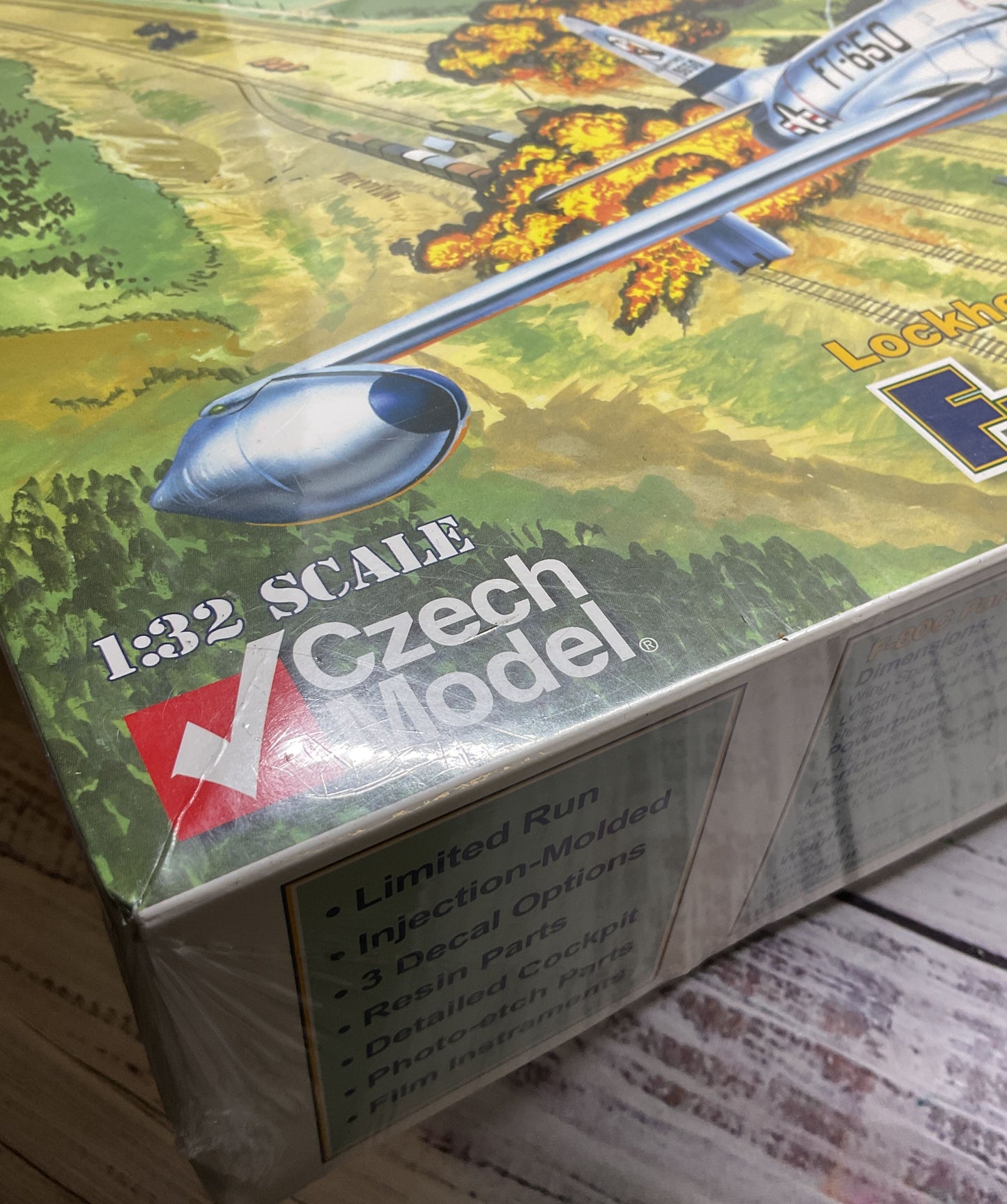 Czech Model F 80c Shooting Star 1:32 Scale Kit New