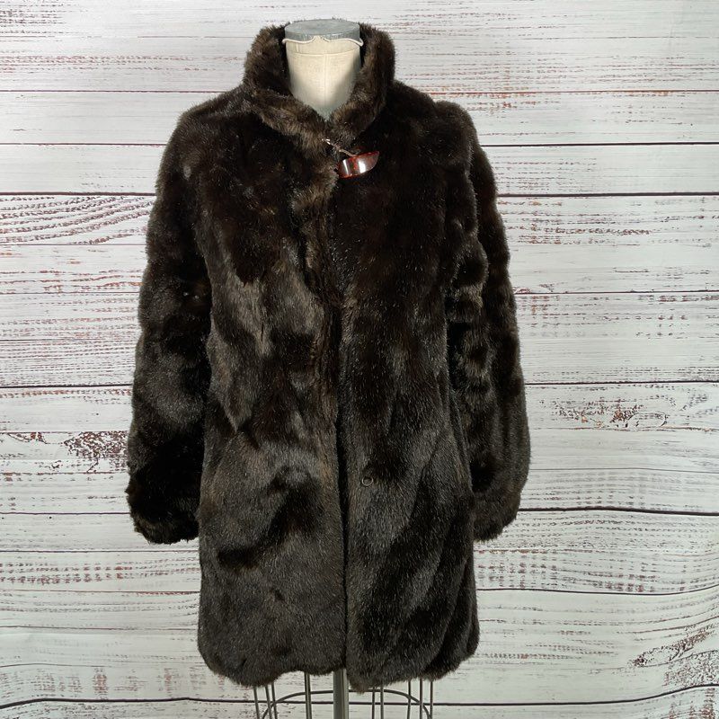 LA MAISON DE LA FAUSSE FOURRURE Paris Women's Faux Fur Coat- SZ XS