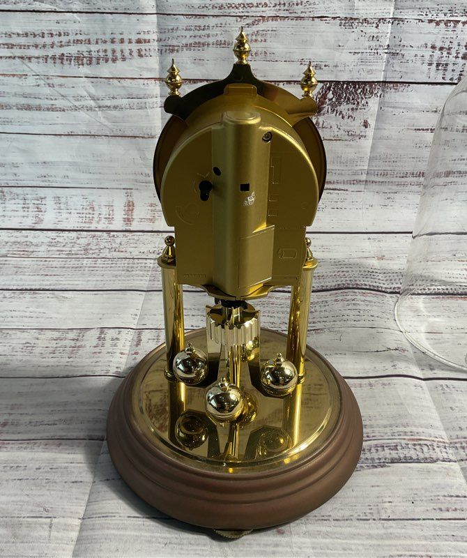 Vintage Kundo Quartz Clock Made In Germany Battery Operated With Glass Dome 8.5"