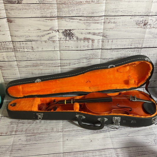 WILLIAM LEWISH & SON Ton-Klar The Dancla #126 3/4 Violin with Case (NO BOW)