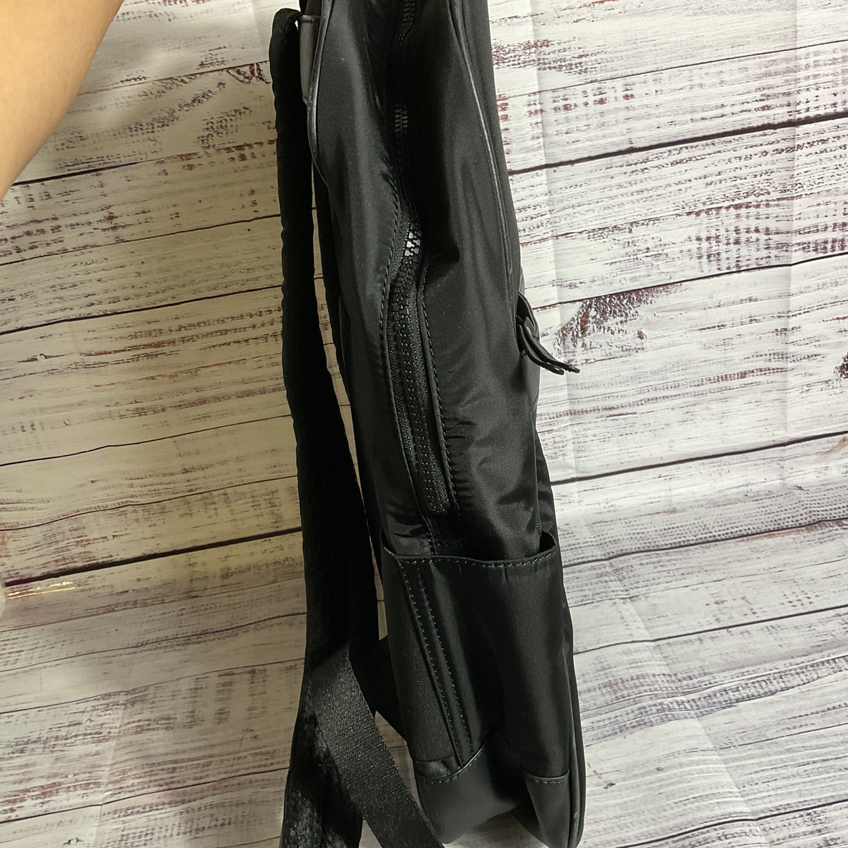 JOHNSTON & MURPHY Black Backpack
