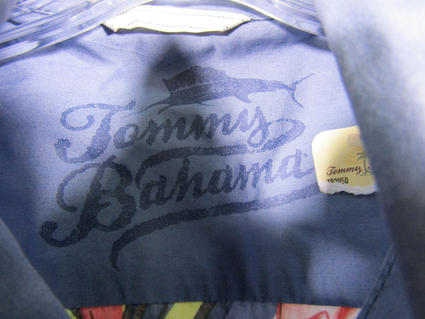 Tommy Bahama Men's Blue Floral Embroidered Short Sleeve Cotton Shirt Size M
