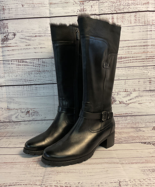 Trendy Blondo Canada Black Leather Flavia Buckle Boot in Sold Out Women's Size 8