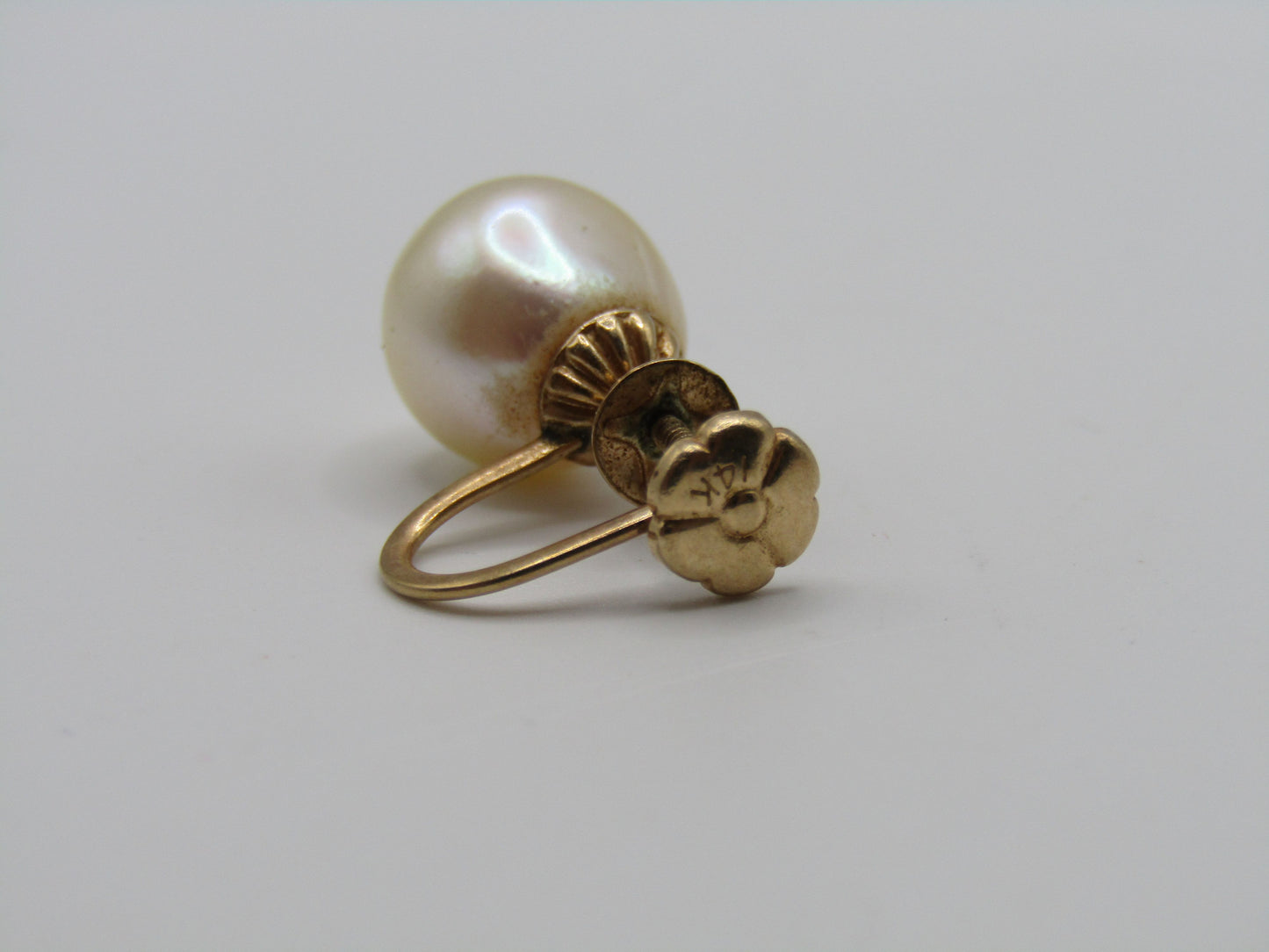 SINGLE 14k Yellow Gold 9mm Freshwater Baroque Pearl Stud Earring
