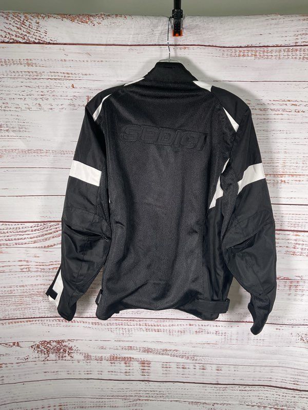 Sedici #16 Motorcycle Jacket Men's Medium Black Full Zip Padded Slots -Unpadded