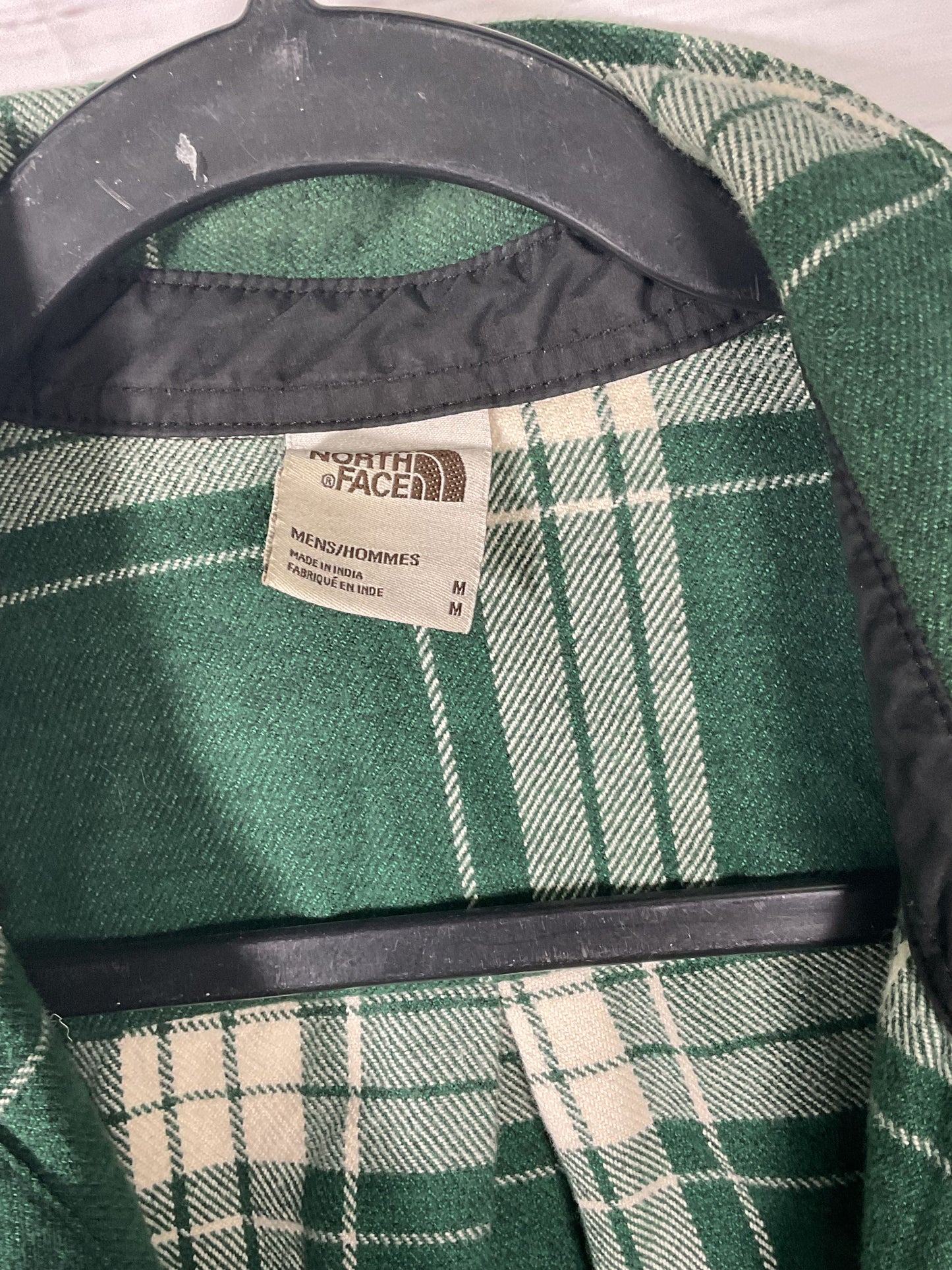 North Face Green Plaid Flannel Longsleeve - Size M