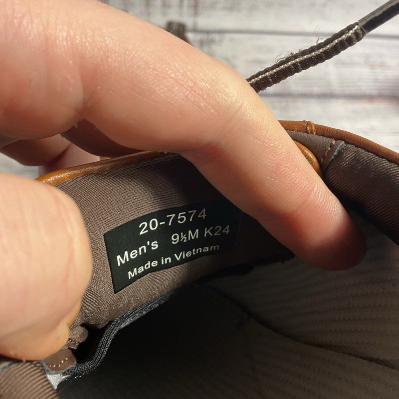 Johnson & Murphy XC4 Prentiss Brown Embossed Leather Sneaker Men's 9.5