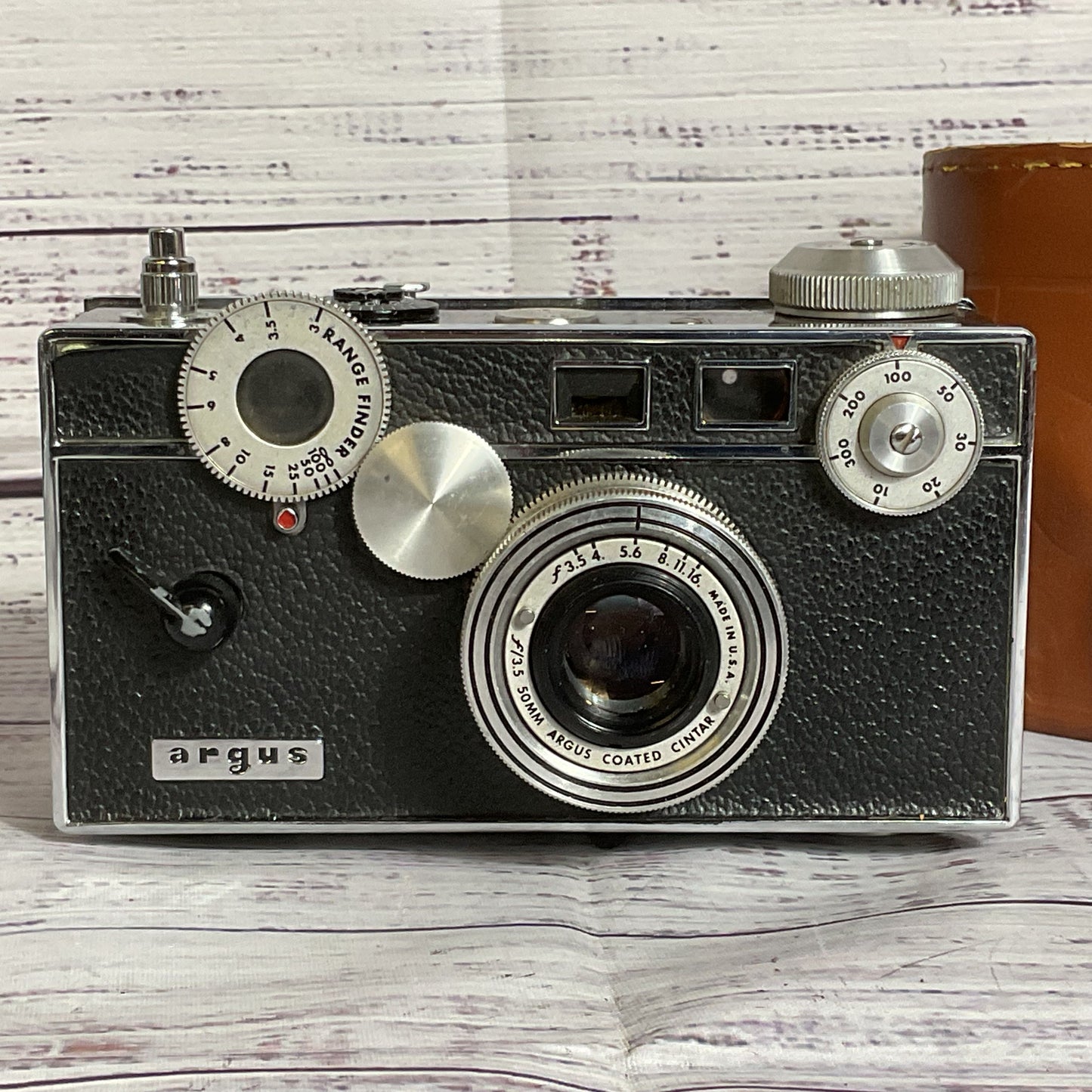 VTG. ARGUS C3 Rangefinder 35mm Camera w/ Cintar f:3.5 50mm Lens and Case- AS-IS