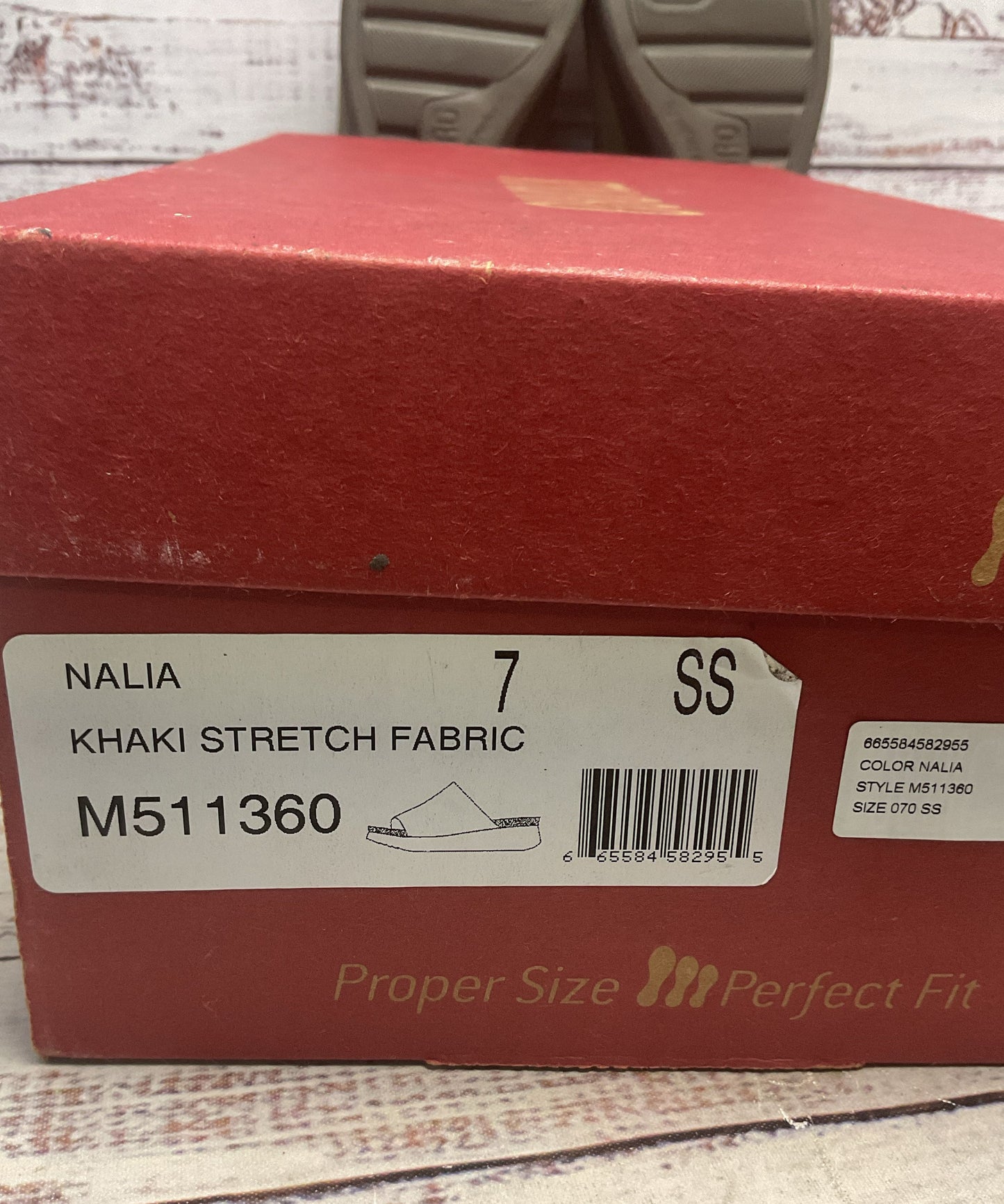 Munro Nalia Green Stretch Fabric Platform Sandal Women Size 7 (AAAA)