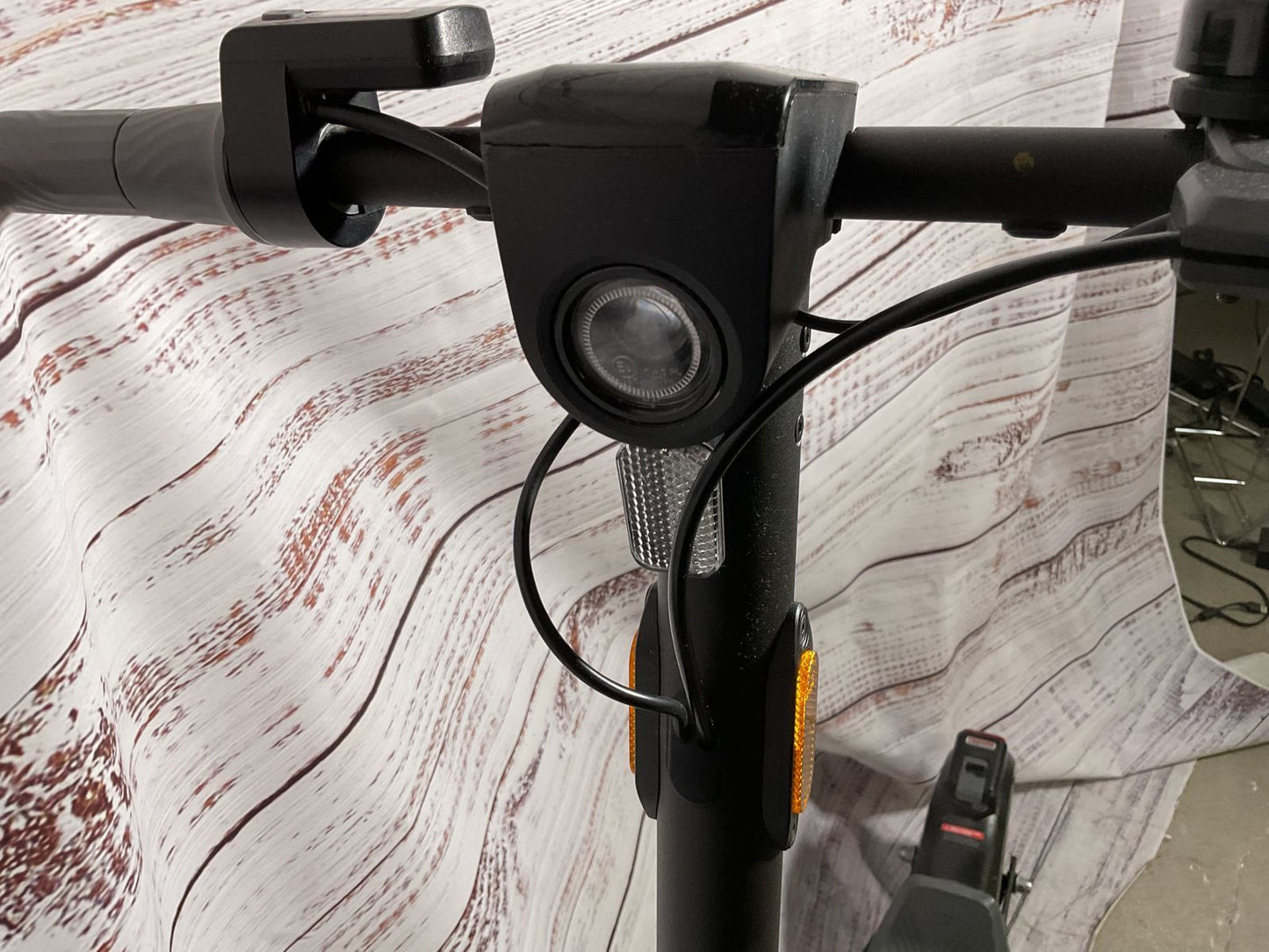 NIU HQi 100P Foldable Electric Kick Scooter (NEEDS BATTERY)