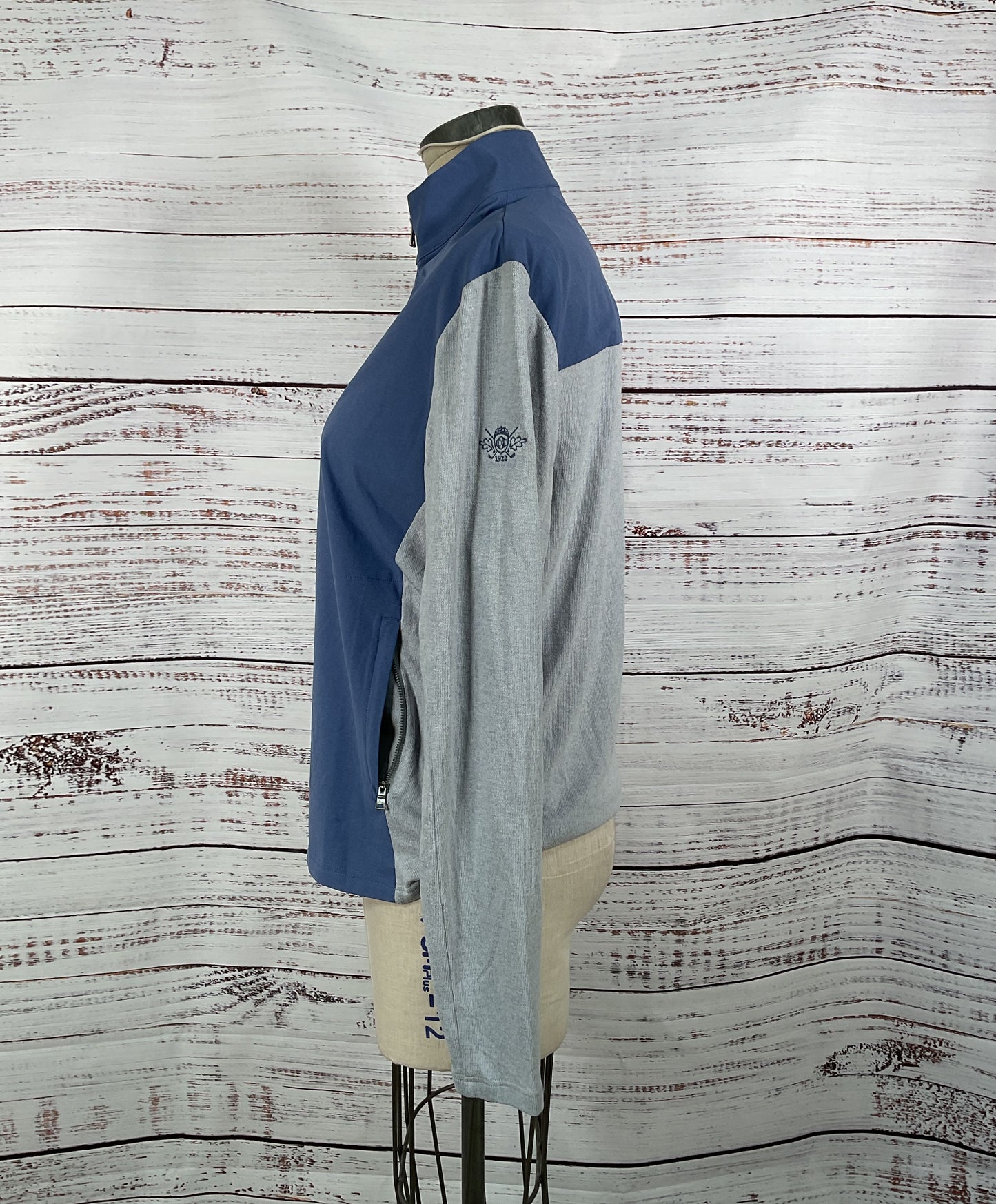 Peter Millar Crown Crafted Blue and Gray Light Weight Zip-Up Jacket - Size Large