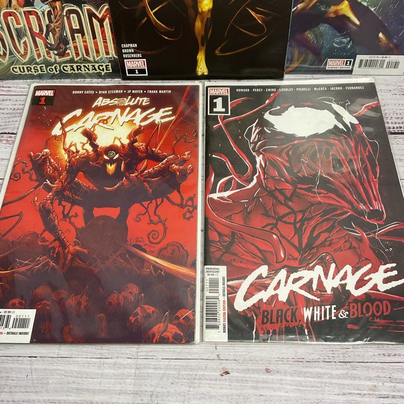 Carnage & Scream 5 Pc. Mixed Marvel Comic Lot Absolute King In Black White Blood