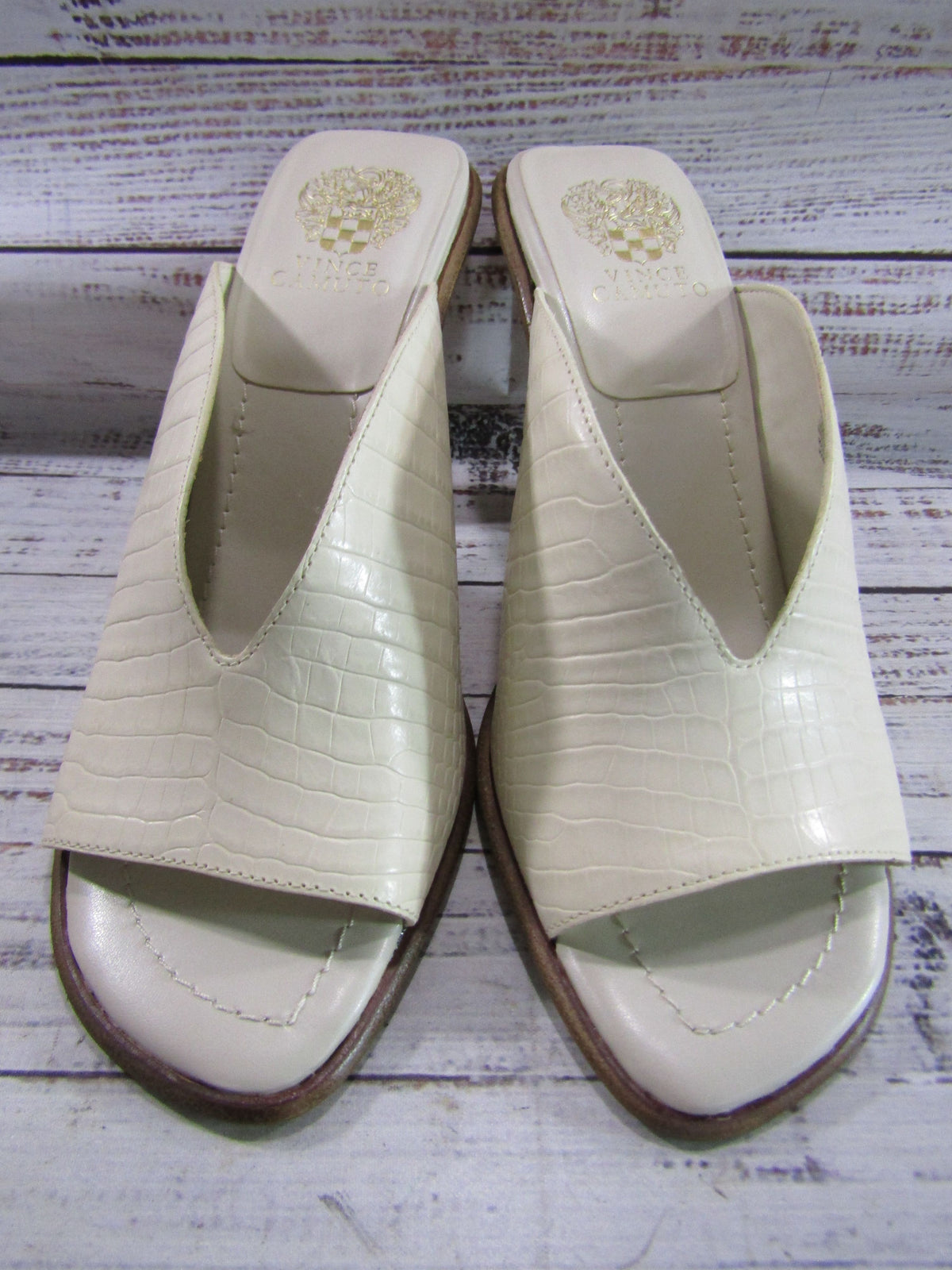 Vince Camuto Mershid Women's Swan White Croc Embossed Leather Mule Sandals 10