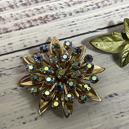 Set of 2 VTG. Faux Pearl and Rhinestone Brooches- 2" & 2.25"