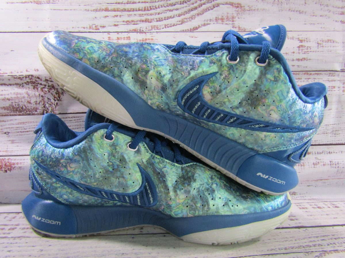 Nike LeBron 21 Abalone Men's Mid-Top Sneakers Size 10 FN0708-400