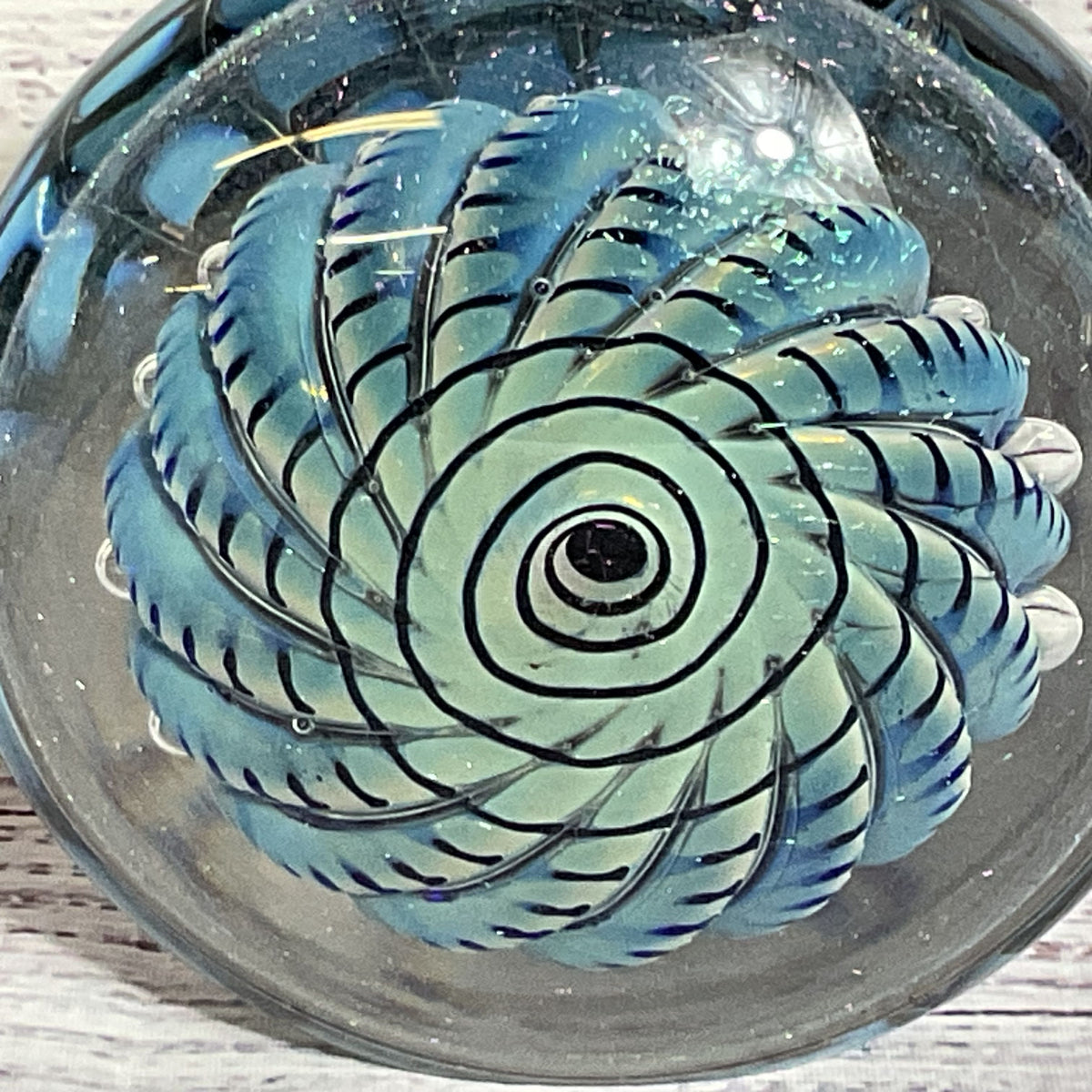 VTG. 1991 ROBERT EICKHOLT Disk Dichroic Iridescent Paperweight- 4.25"