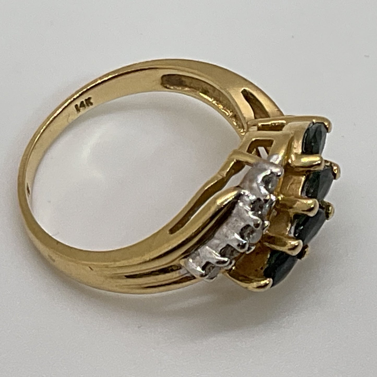 14K Yellow Gold Diamond & Sapphire SZ 6 Ring- 4.17g