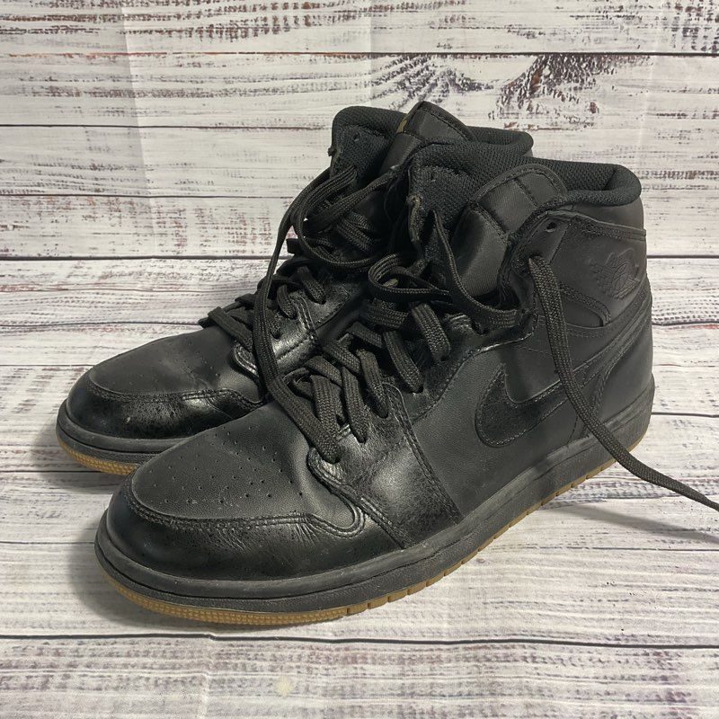 Nike Air Jordan 1 Retro High Black Gum Athletic Sneaker Men's Size 10
