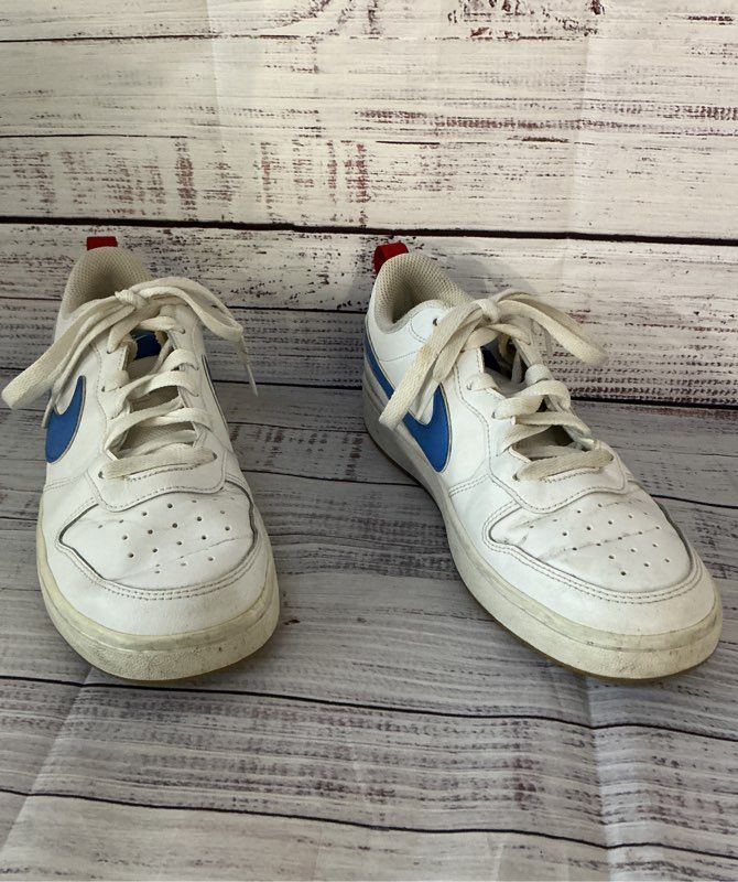 Girls Nike Court Borough Low 2 White W/blue Sneaker Size 6.5 Y
