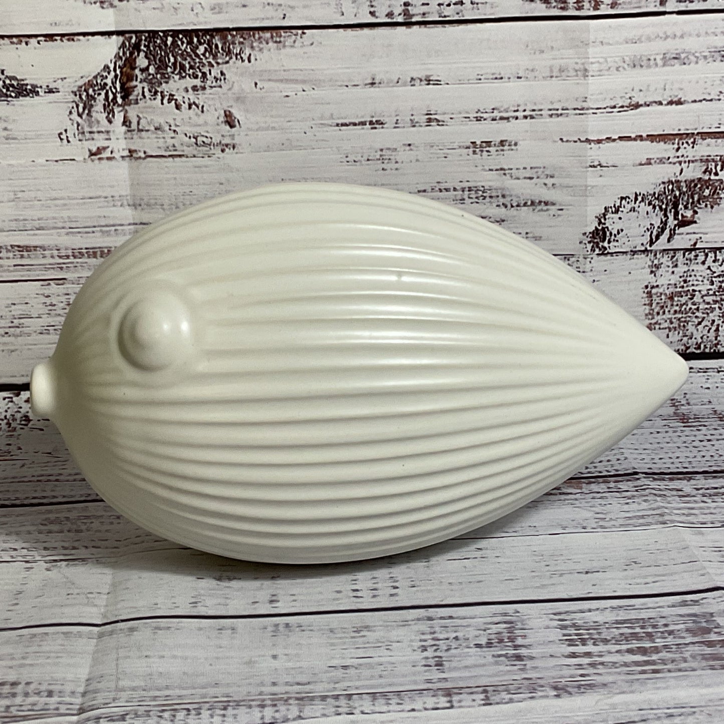 JONATHAN ADLER Puffer Blow Fish White Menagerie Series Sculpture 9.25"