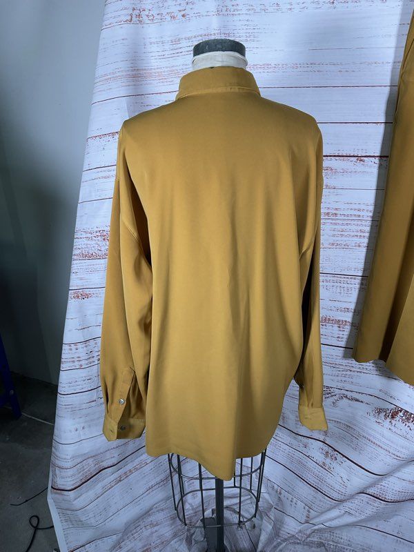 Stacy Adams Men's 2 Piece Long Sleeve Top & Pants Mustard Yellow