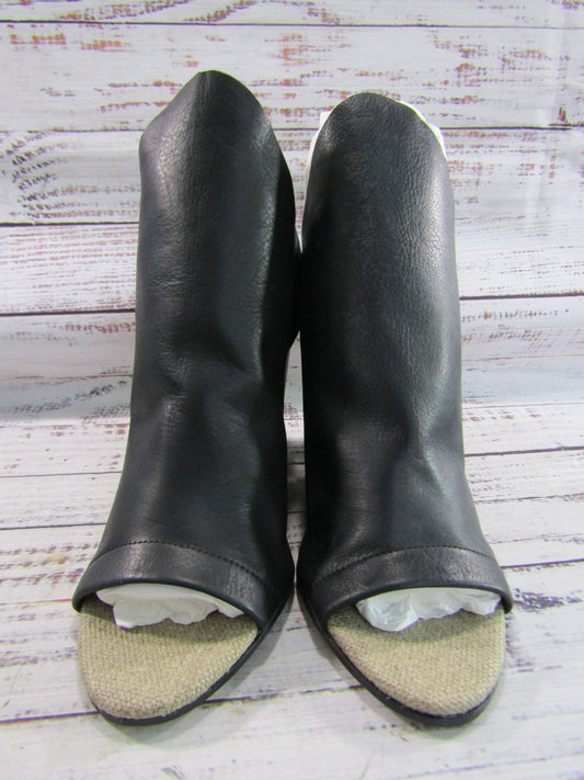 Vince Kostel Women's Black Leather Wedge Sandals Size 7.5 Made in Italy