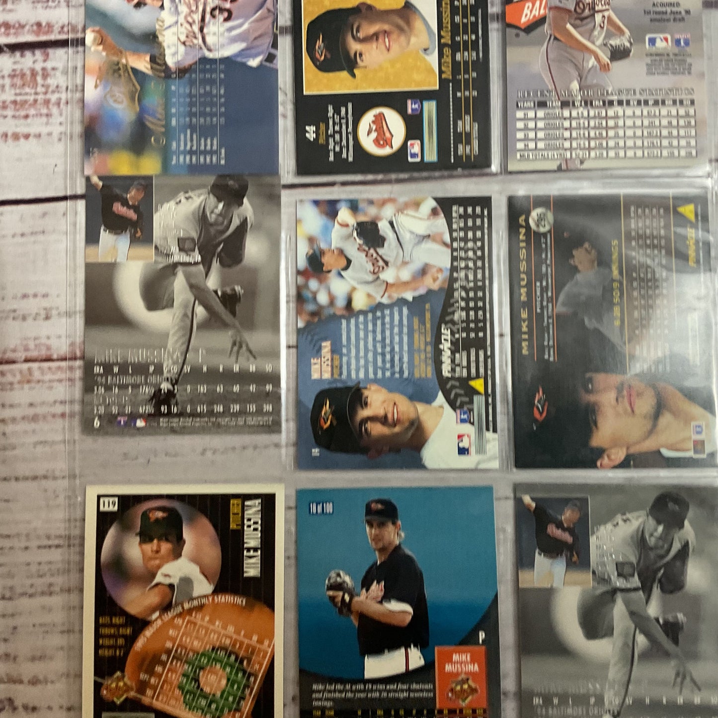 Set of 10 MIKE MUSSINA Baseball Cards- Pinnacle, Fleer, Donruss