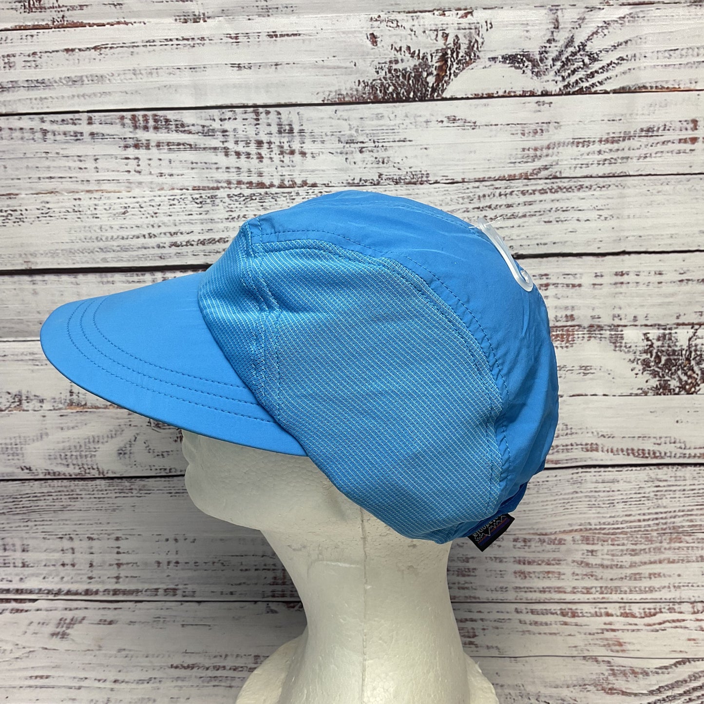 Patagonia Patagonia Airius Running Duckbill Mesh Blue Hat - Size M