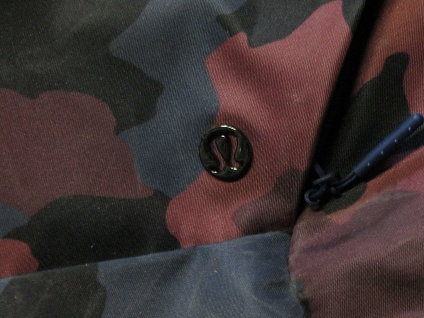 Lot of 2 Lululemon Heritage 365 Camo Smoky Red Night Sea & Purple Yoga Mat Bag
