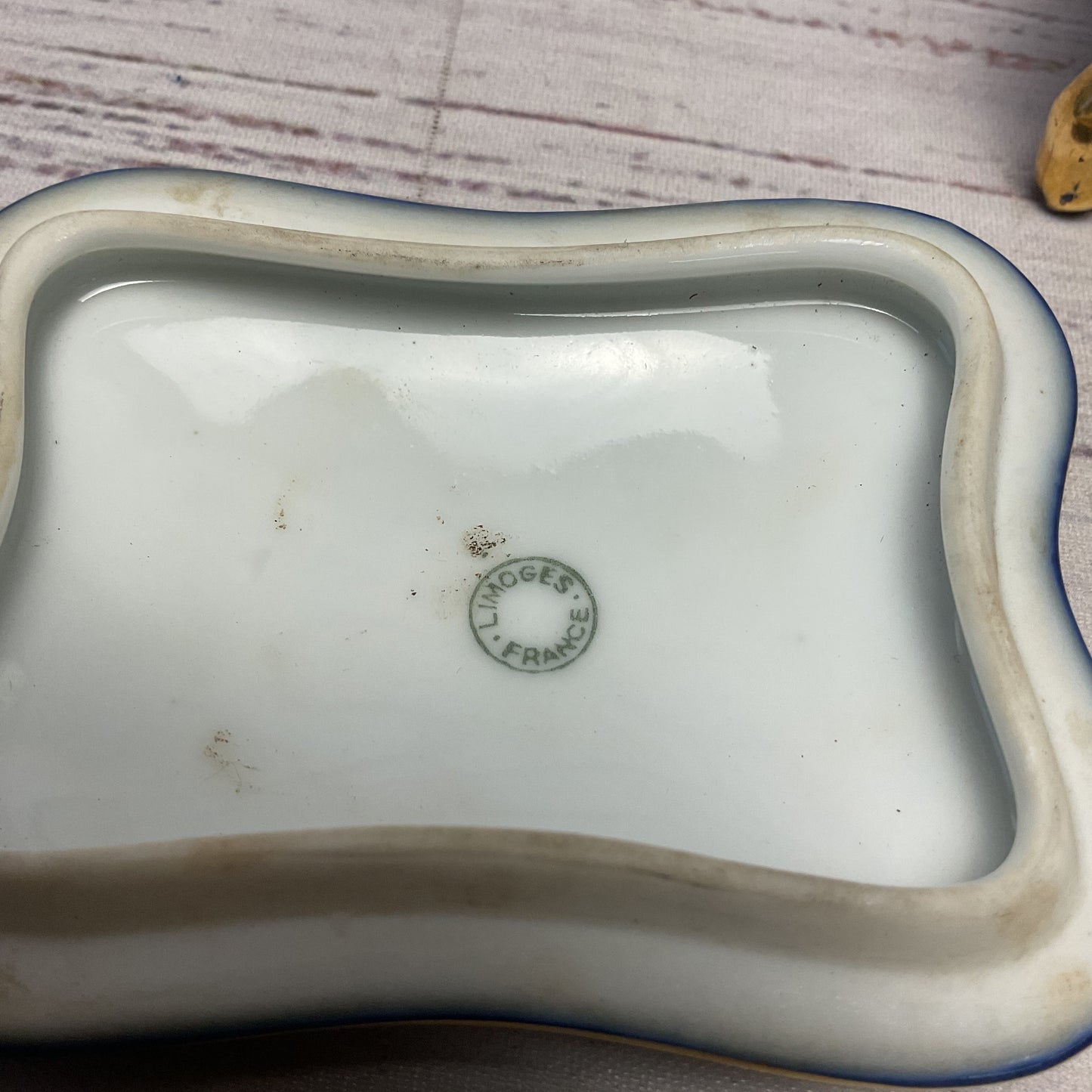 Limoges France Cobalt Blue Gilded Porcelain Ceramic Trinket Box 3"x3.5"x2.5"