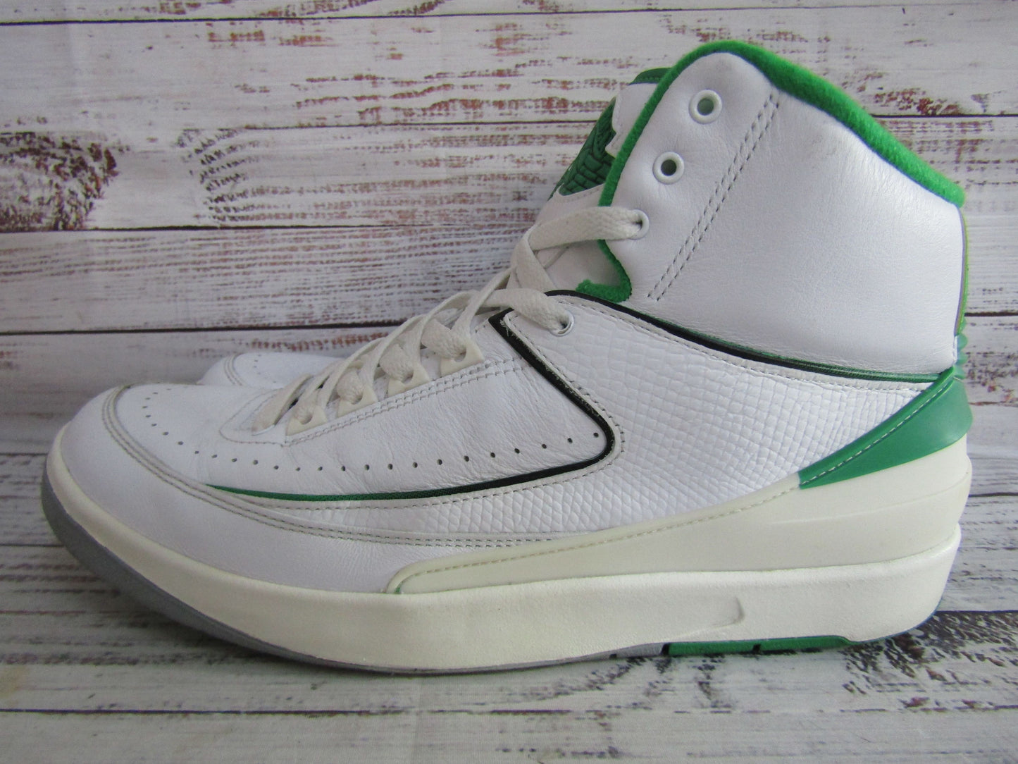 Nike Air Jordan 2 Retro Men's Lucky Green High Top Sneakers Size 11.5 DR8884-103