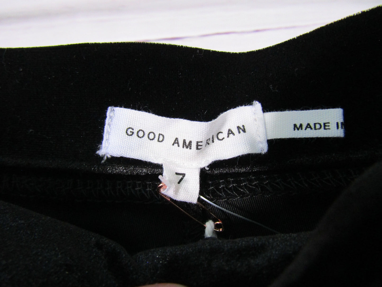 Good American Women's Black Velvet Pants Size 7 GKB0003