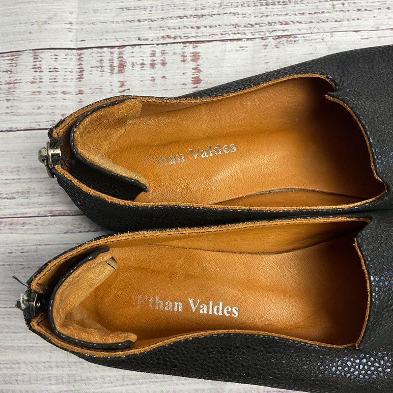 Ethan Valdes Black Pebbled Leather Loafer Women's Size 8.5 US Shoes