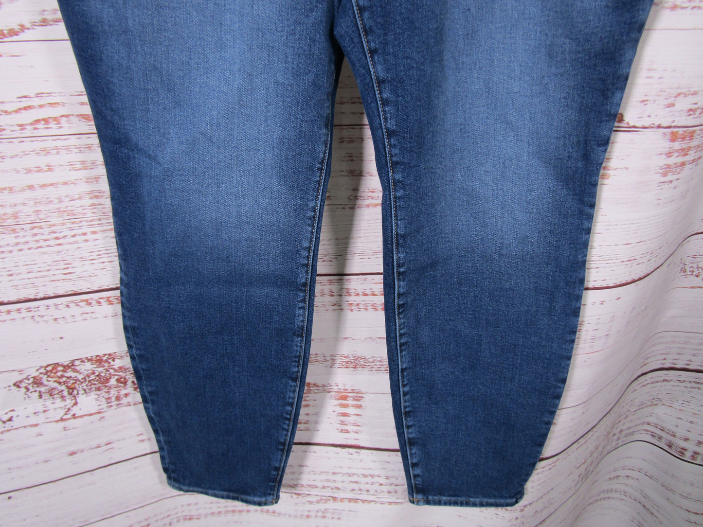 Good American Good Waist Women's Blue High Rise Skinny Jeans Size 22