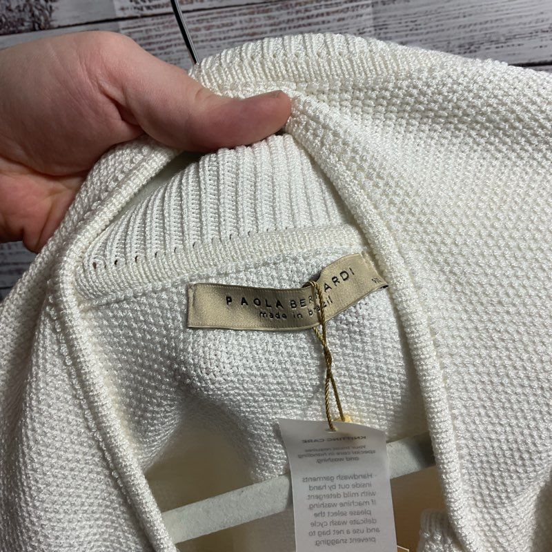 NWT Paola Bernardi Camila Cut-Out Knit White Mockneck Sweater - Size L