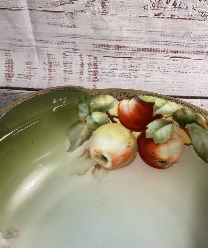 Vintage Thomas Sevres Bavaria Laragossa Hand Painted Apple Art Bowl