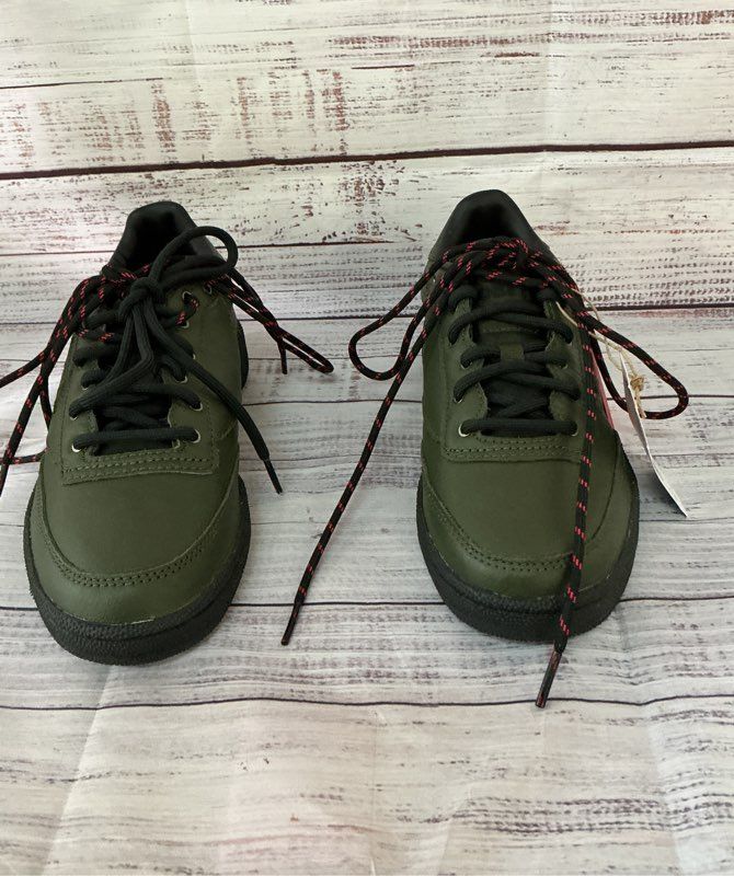 NWOB Unisex Adults Reebok x Obey Club C85 Green Sneakers Men's 6 Women's 7.5