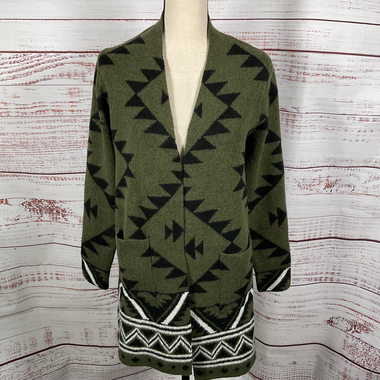NWT FRYE Women's Green Native Design Long Open Front Cardigan Sweater- SZ S