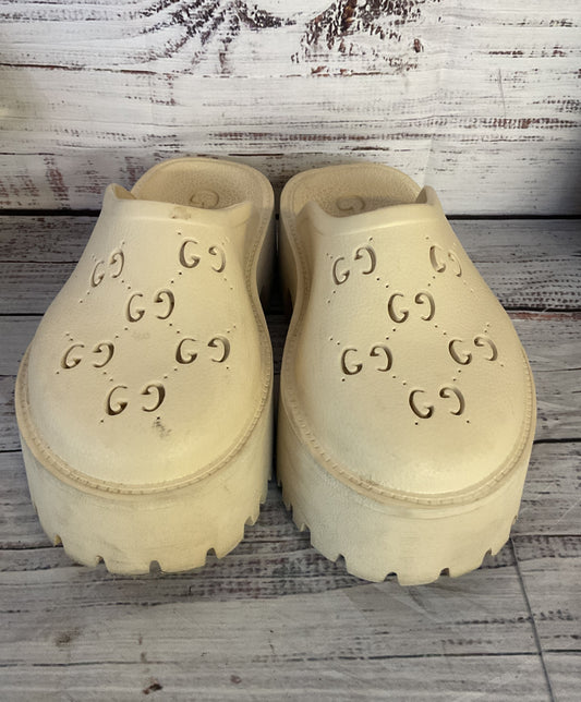 Gucci Rubber Logo Platform Mule Sandals Neutral White 6