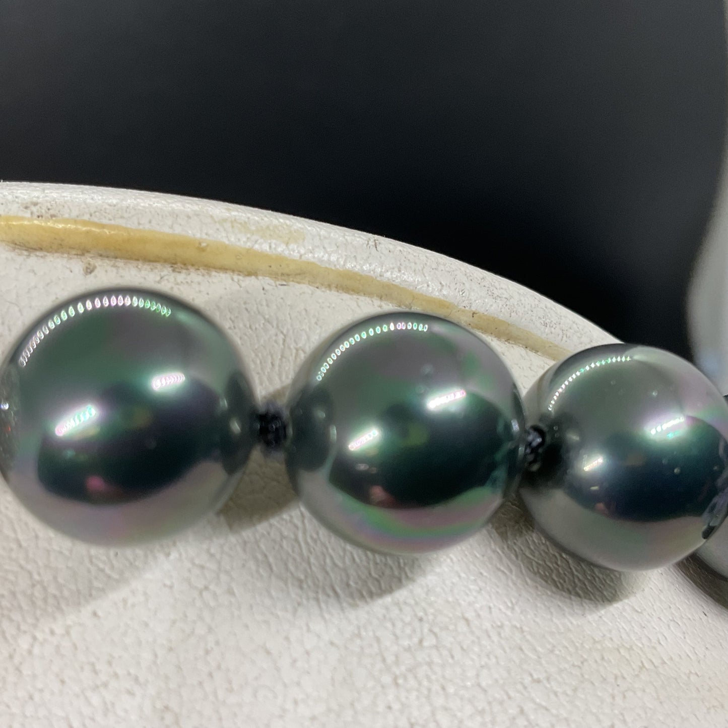 Faux Tahitian Pearl Rhinestone Necklace & Earring Set- 16"