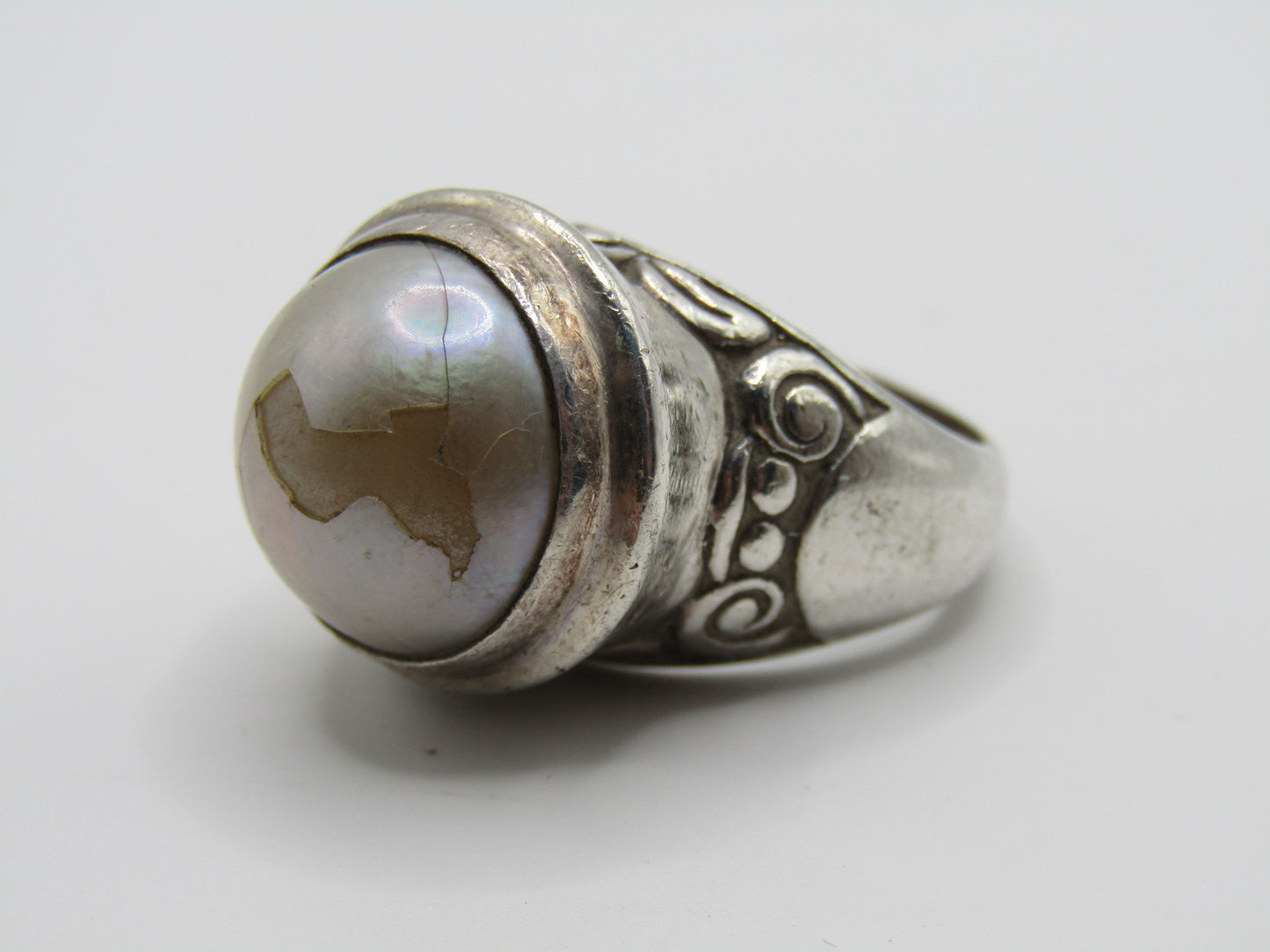 Vintage Artisan Handcrafted Sterling Silver Faux Pearl Ring Size 10