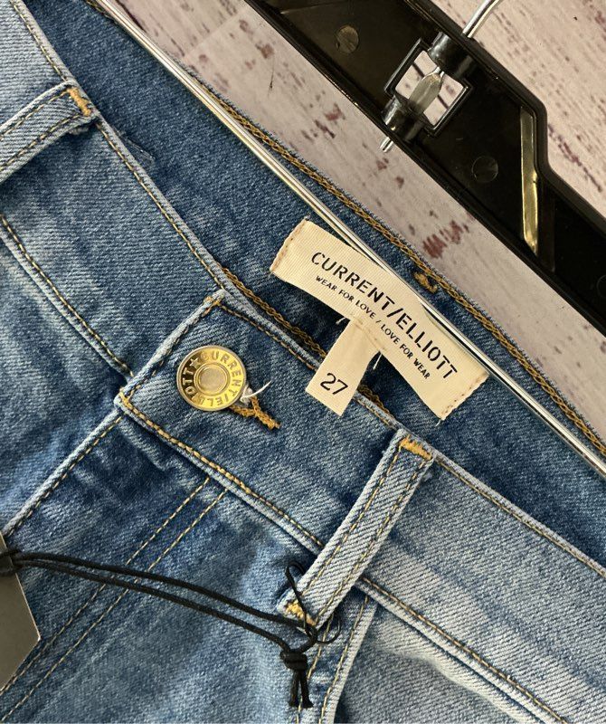 NWT The Boulevard Mid Rise Crop Boot Current Elliot Jeans Size 27 Retail $158