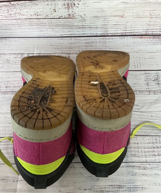 Nike Dunk High Supreme Spark Rave Pink High top Sneakers Size 8 COMES WITH BOX