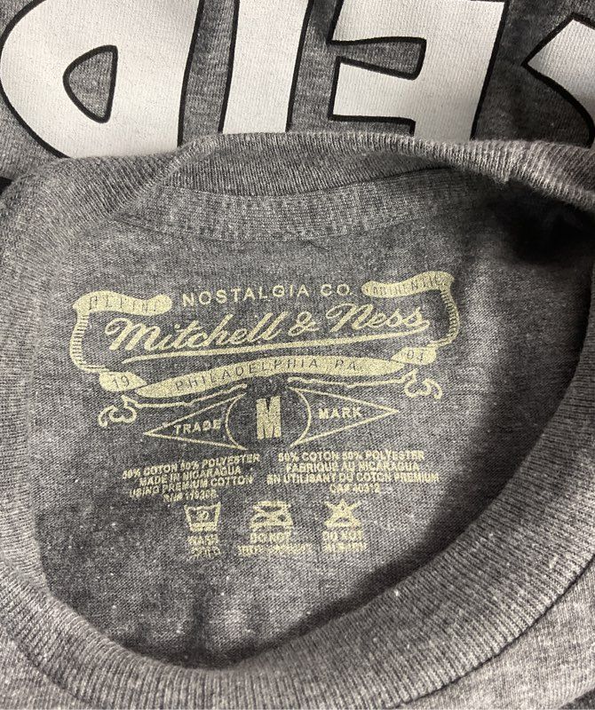 Mitchell & Ness Men's AND1 Game Hope Short Sleeve Top Gray M