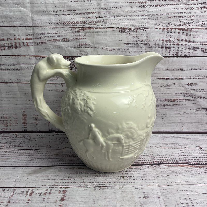 VTG. Wedgwood Creamware 7" Fox Hunt Dog Handle Pitcher