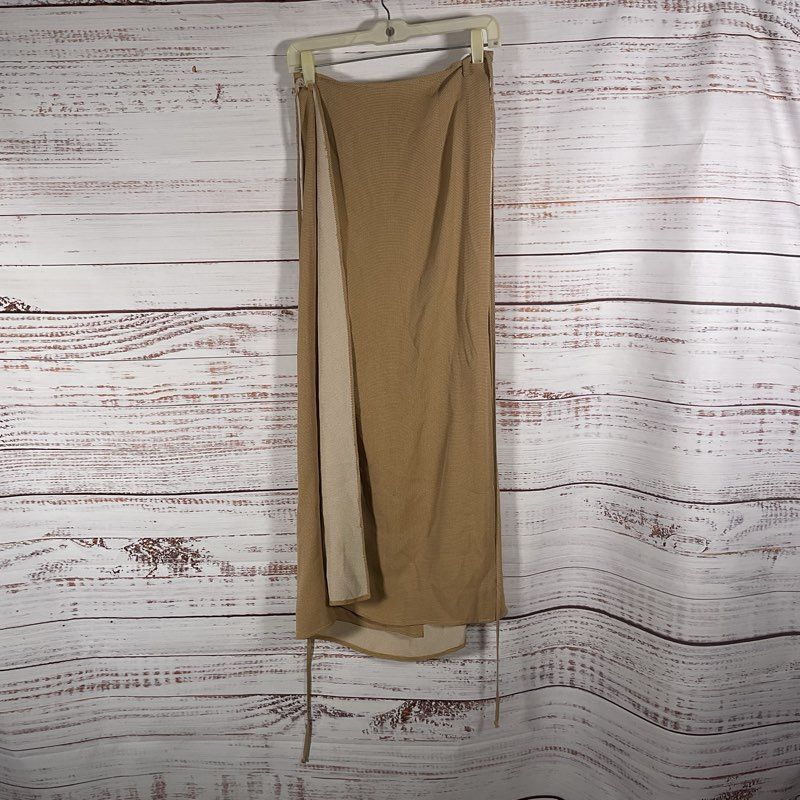 VTG. Mondi Tan Polka Dot Long Wrap Skirt- Size 42